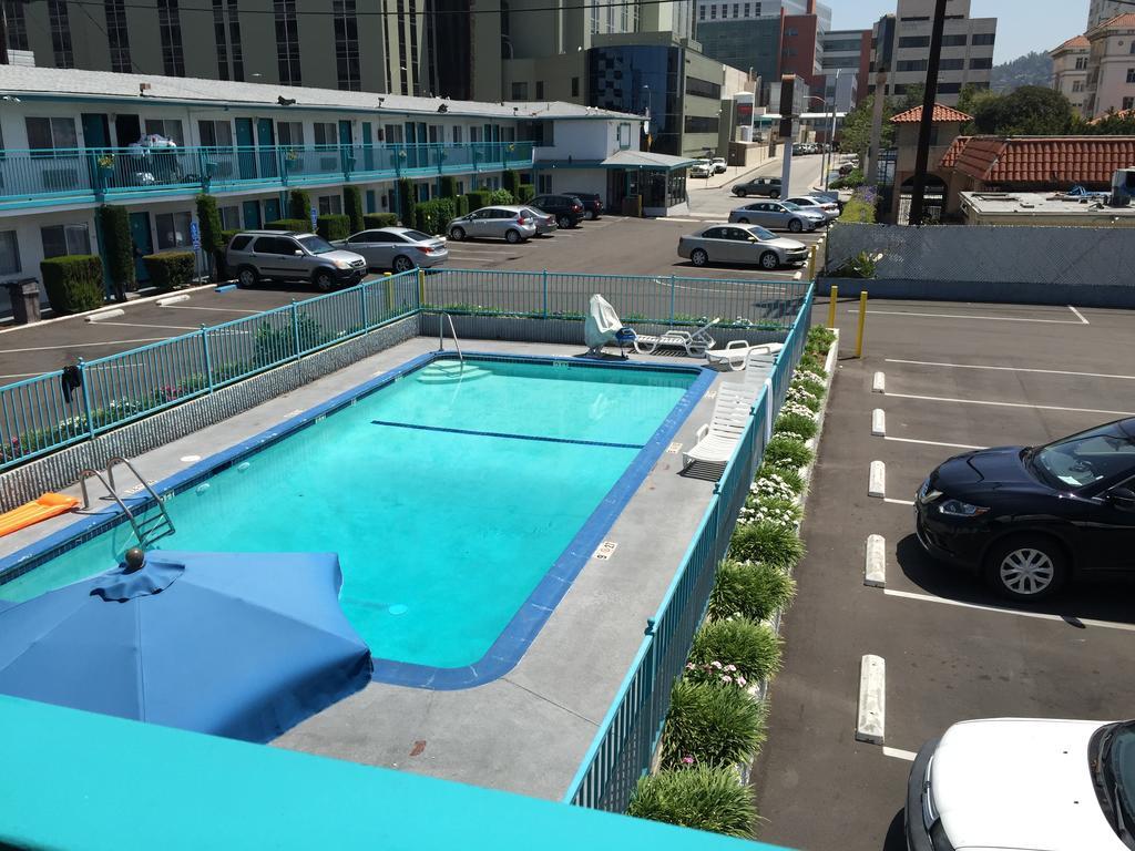 Travelodge By Wyndham Hollywood-Vermont/Sunset Los Angeles Ngoại thất bức ảnh