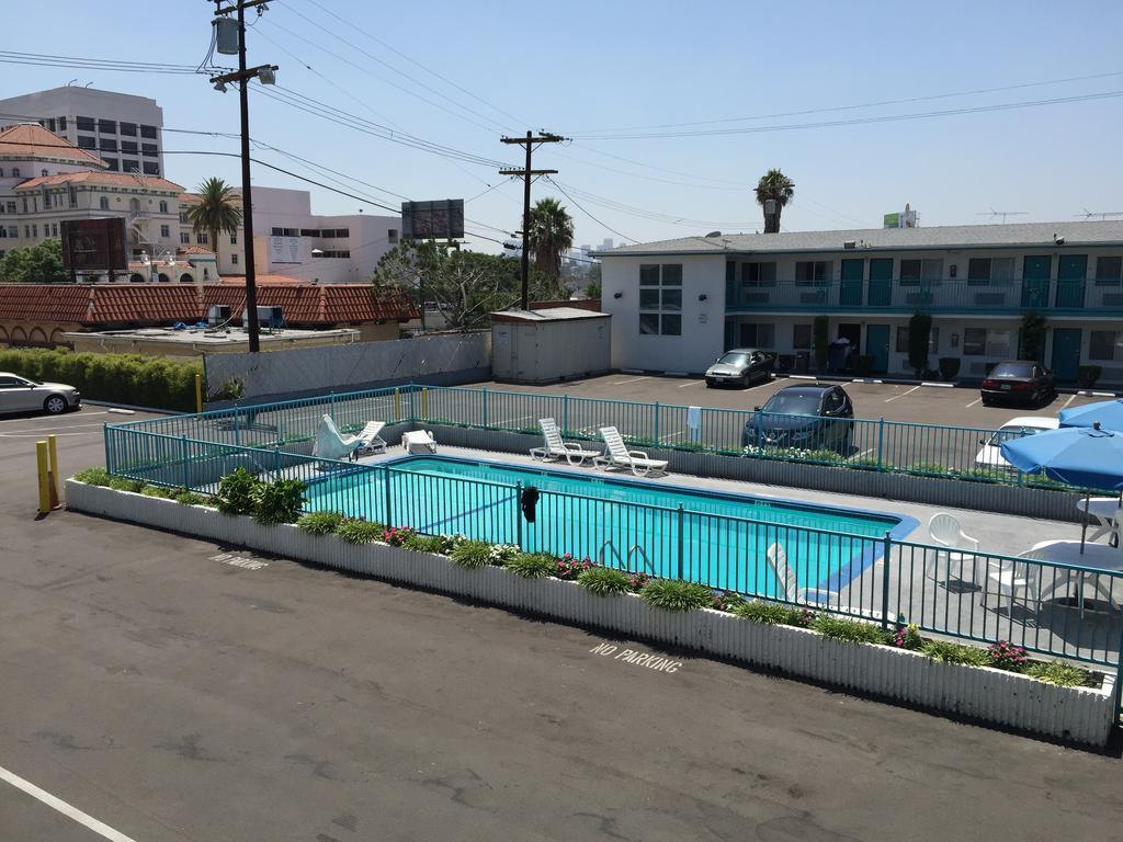 Travelodge By Wyndham Hollywood-Vermont/Sunset Los Angeles Ngoại thất bức ảnh